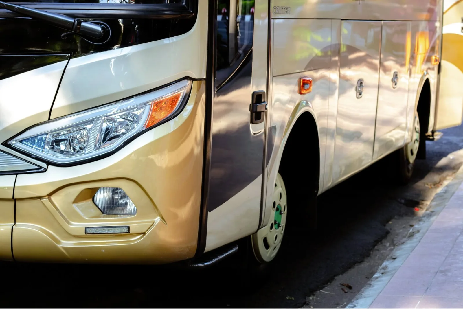 Montreal Executive Minibus